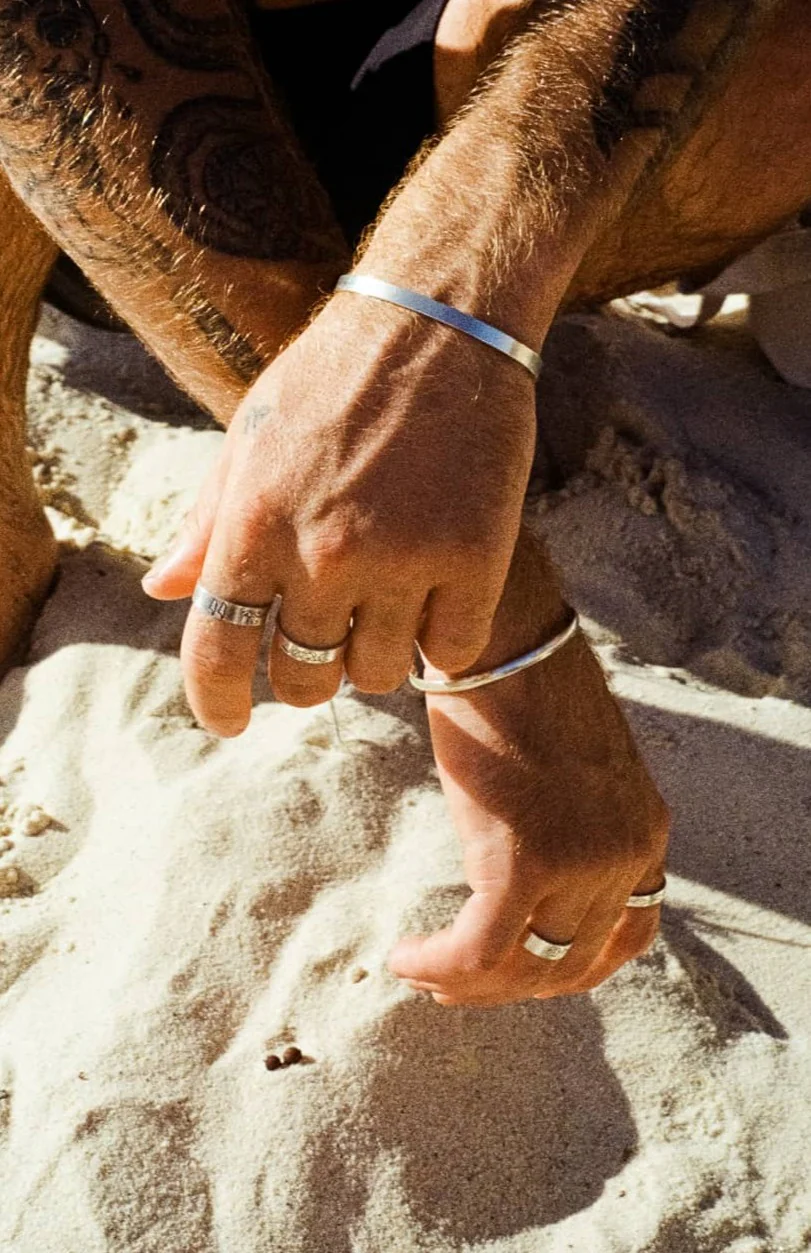 bare cuff. - Image 5