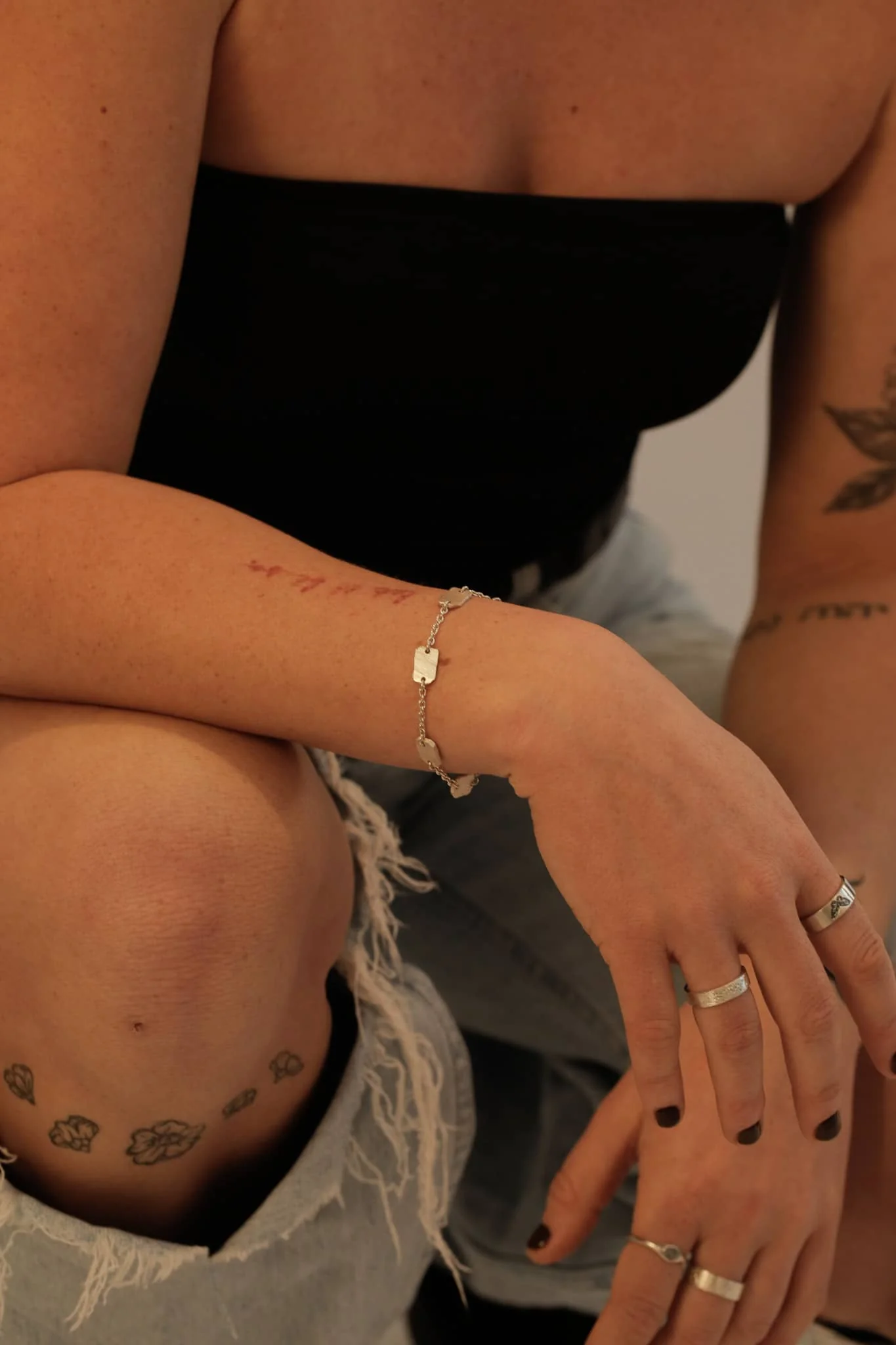 tab bracelet. - Image 6